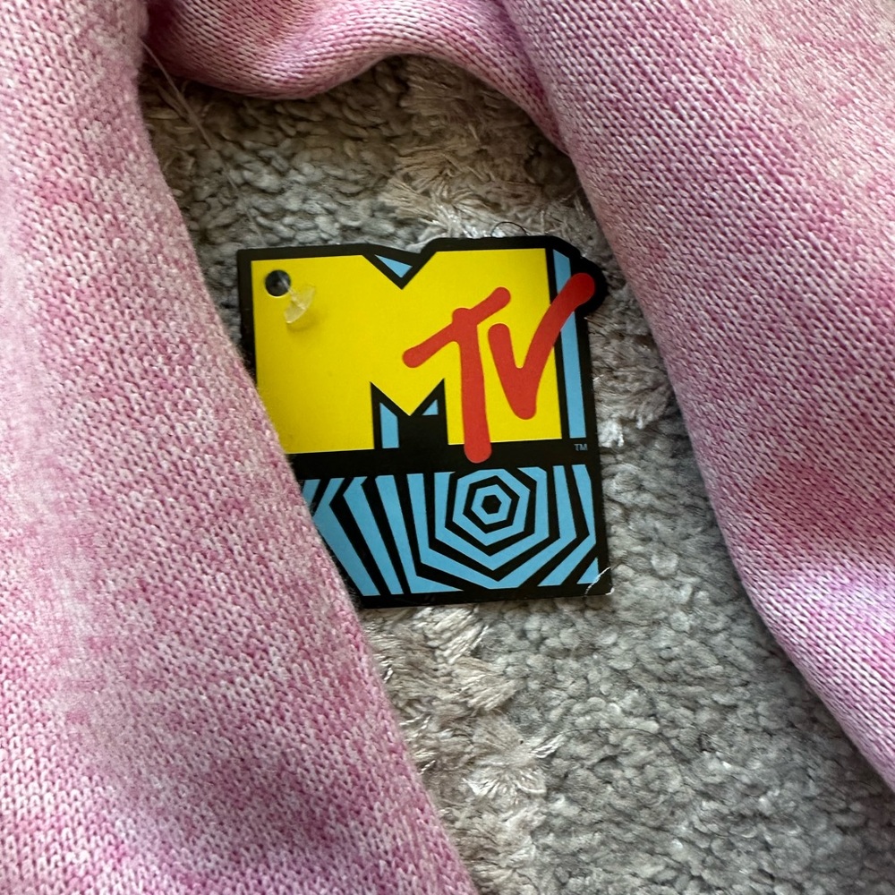 Brand new womens mtv sweater - Picture 4 of 4